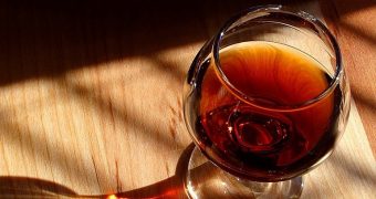 Cognac zoekt nieuwe koers na zware terugval
