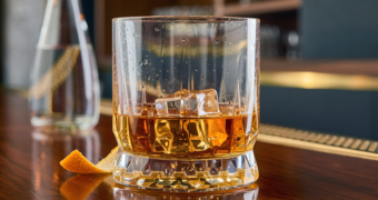 Rechter dwingt gemeente tot vergunning voor online whiskyverkoop